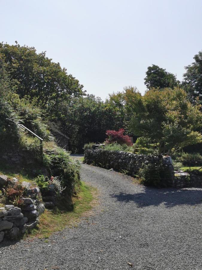 Ty Gwennol Near Gilfach Goch Lägenhet Llanbedr  Exteriör bild